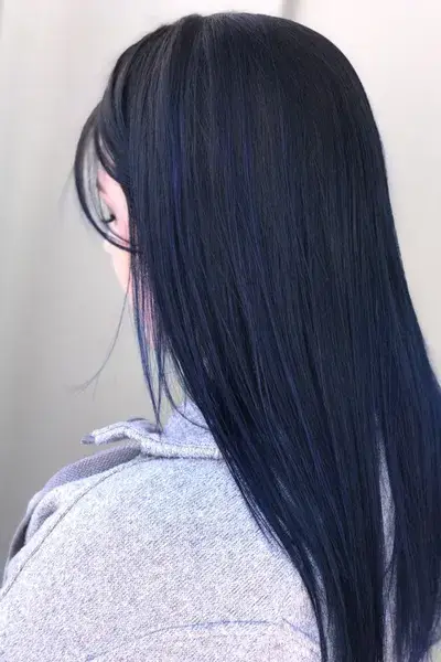blue-black-shine