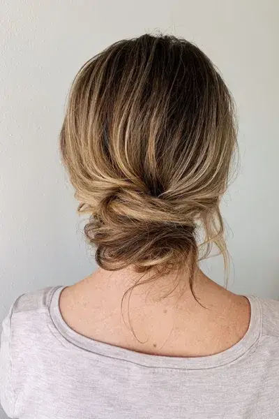 softly-undone-low-bun